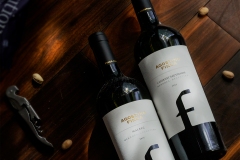 《Argentinian Reds》      獲Merit獎     作者：陈少君