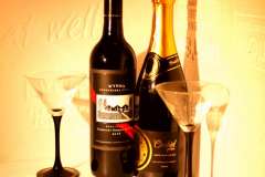 《WINE》      獲Merit獎     作者：邢晓明