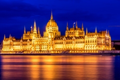 《Budapest Parliament night scene》      獲Merit獎     作者：李彩萍