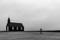 《Black church》      獲Honour獎     作者：李洪玉 (A组)