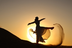 《Ming Sha Shan Sunset》   获Merit奖   作者：廖萍（A组）