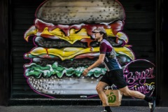 《Fast Food》   获Honour奖   作者：徐克钏（A组）