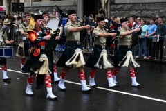 《Marching》   获Merit奖   作者：田利平（AB组）