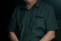 《Portrait 》    或Merit奖    作者：李航（B组）