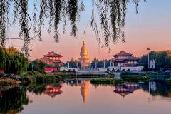 《Morning temple》    获Merit奖     作者：田利平（AB组）